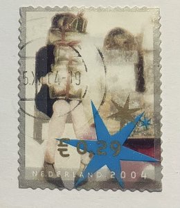 Netherlands 2004 Scott 1180b used - December stamp, Children With Gifts