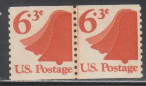 United States,  6+3c Liberty Bell (SC# 1518) MNH LINE PAIR