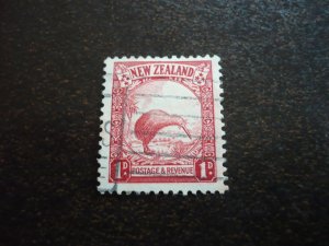 Stamps - New Zealand - Scott# 186 - Used Part Set of 1 Stamp