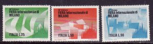 Italy-Sc#1062-4-unused NH set-Flags-Milan Fair-1972-