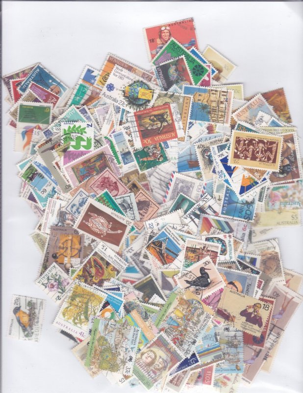 Australia Country Collection, 675 Different