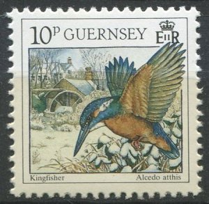 Guernsey  Sc#445l MNH, 10p multi, Christmas 1990: Winter Birds (1990)