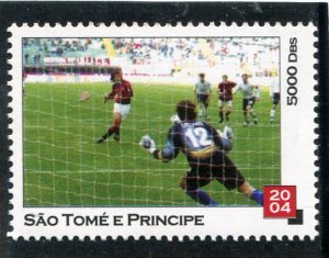 Sao Tome & Principe 2004 FOOTBALL AC MILAN 1 stamp Perforated Mint (NH)