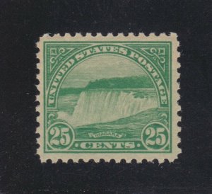 US 568 25c Niagara Falls Mint VF OG NH SCV $30