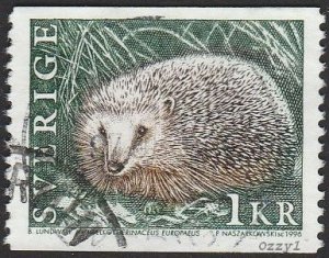 Sweden #1926 1996 1kr European Hedgehog USED-VF-NH.