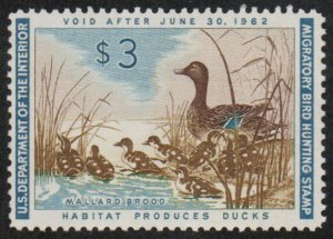 USA #RW28 VF OG LH, neat stamp! Retail $95