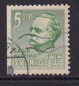 Sweden #323  used 1941 Hazelius  perf. 12 1/2 Imperf. left 5o