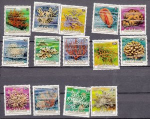 J28401 1984 cook island mnh part of set #787//801 marine life