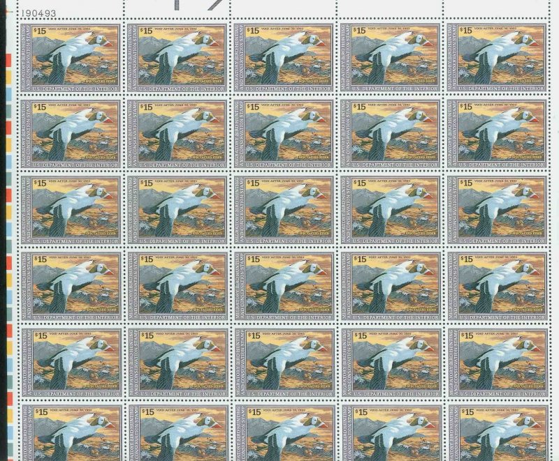 U.S. RW59, 1992 HUNTING PERMIT STAMP, FULL SHEET OF 30. MINT, NEVER HINGED. VF.