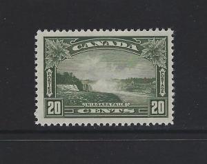 CANADA - #225- 20c NIAGARA FALLS MINT STAMP (1935) MNH