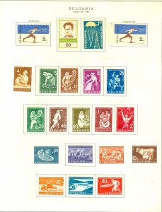 collection on pages ES: Bulgaria 1960-62 mostly complete CV $182