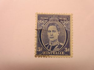 AUSTRALIA  Scott 183, WMK 228, PERF 15X14 USED Cat $4.50