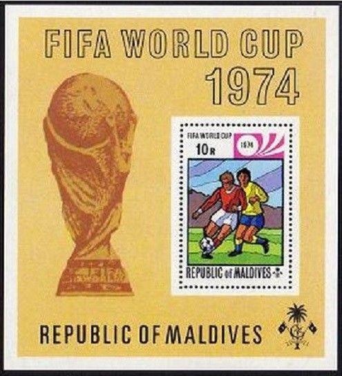 Maldives 516-522,523,MNH.Michel 521-527,Bl.26A. World Soccer Cup Munich-1974.