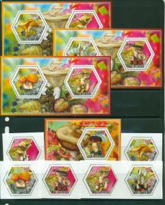 TCHAD CHAD 10 SHEETS COLLECTION MUSHROOMS