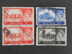 4 GB CASTLES STAMPS INCL. VERTICAL PAIR OF 5 SHILLING