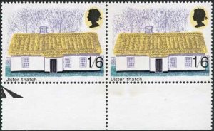 SG818 1970 1/6 Cottages ERROR Extra Phosphor U/M