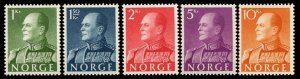 Norway - Scott # 370 - 374.  King Olav V.   MVLH.