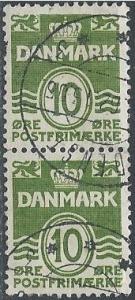 Denmark 227A (used pair) 10