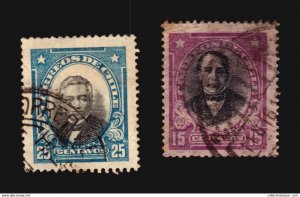 CHILE VARIETY ERROR 2 STAMPS WITH VERY DISPLACED CENTRE -  VARIEDAD CENTRO MU...