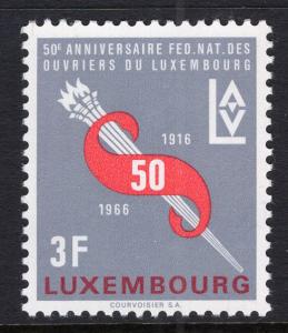 Luxembourg 435 MNH VF