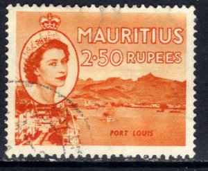 Mauritius 1954 QE2  2 1/2 Rupees Port Louis used SG 304 ( E386 )