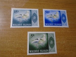 Maldive Islands  #  177/180/185   MNH   Birds