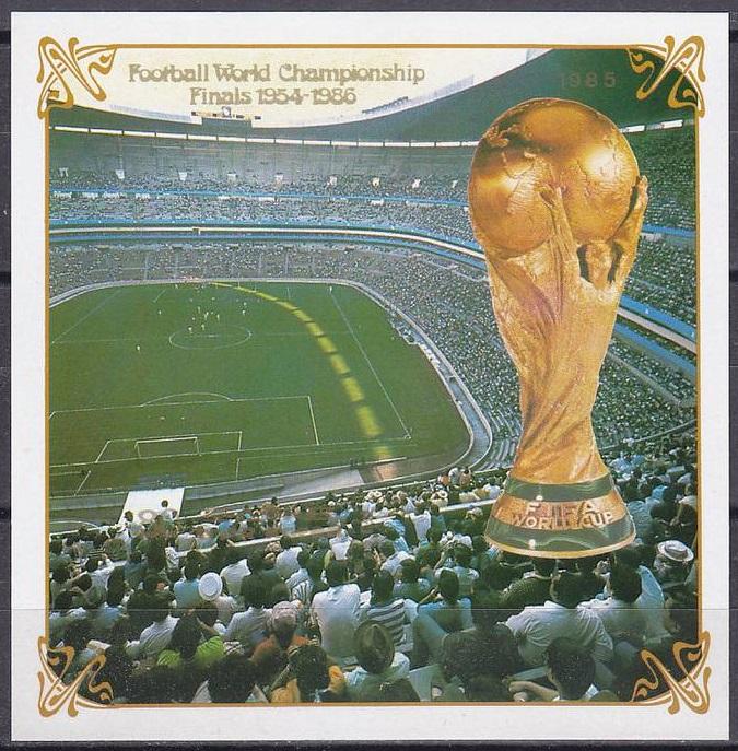 1985 Korea, North 2652/B199b World championship on football 1970-1986 15,00 €