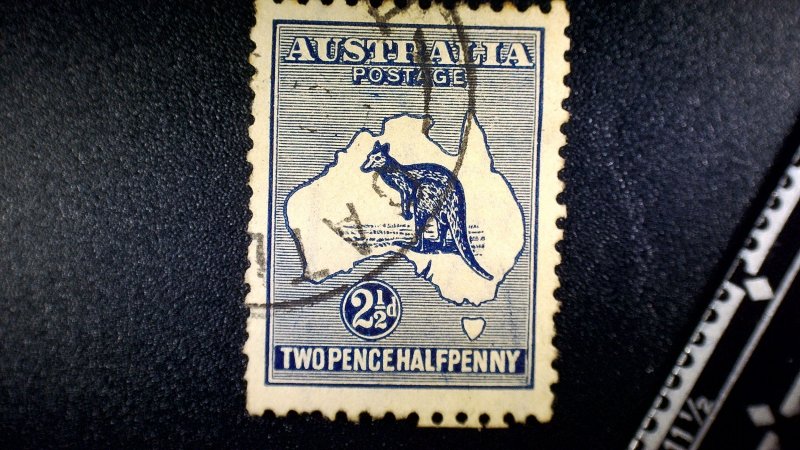 AUSTRALIA  46 2 1/2 P PREF 11 1/2 X 12 USED