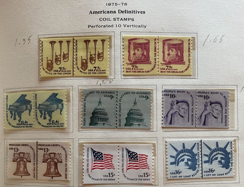 U.S.A., Scott album,  lots of stamps - see description