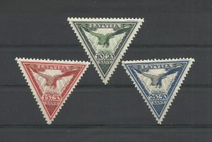 LATVIA 1932 EAGLES AIRMAIL Y/TELLIER: 13-15 MH
