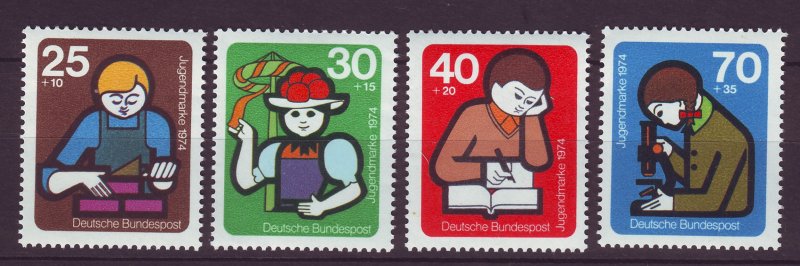 J24335 JLstamps 1974 germany set mnh #b508-11 young builders