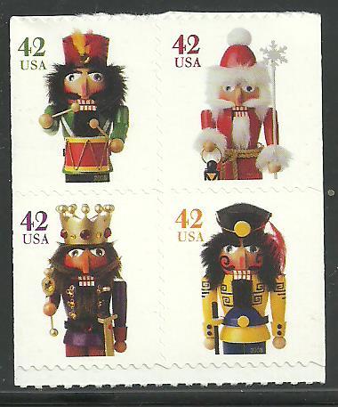 #4364-7b Nutcrackers block of 4 from vend book Mint NH
