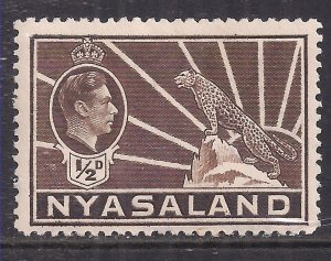 Nyasaland 1938 - 44 KGV1 1/2d Brown MM SG 130a ( A1387 )