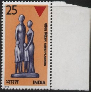 India 733 (mh) 25p family planning, multi (1976)