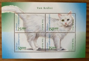 Turkey 1997 Cats MS, MNH. Scott 2666, CV $10.00+. Isfila BL 38.  Pets