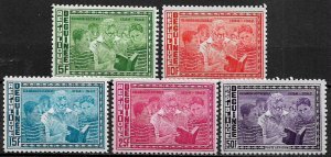 Guinea #336-9, C61 MNH Set - Eleanor Roosevelt Reading to Children