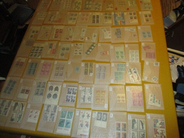 US COLLECTION IN PACKETS, ALL MINT MOSTLY MNH