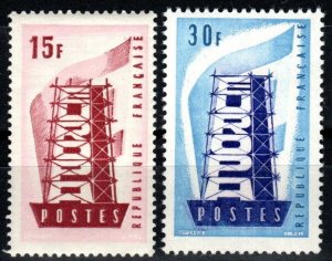 France #805-6 MNH CV $5.25