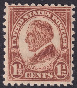 #582 Mint OG, Fine+ (CV $6 - ID47580) - Joseph Luft