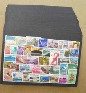 EDW1949SELL : JAPAN Amazing collection  Mihon Ovpts 168 stamps per set x 45 sets