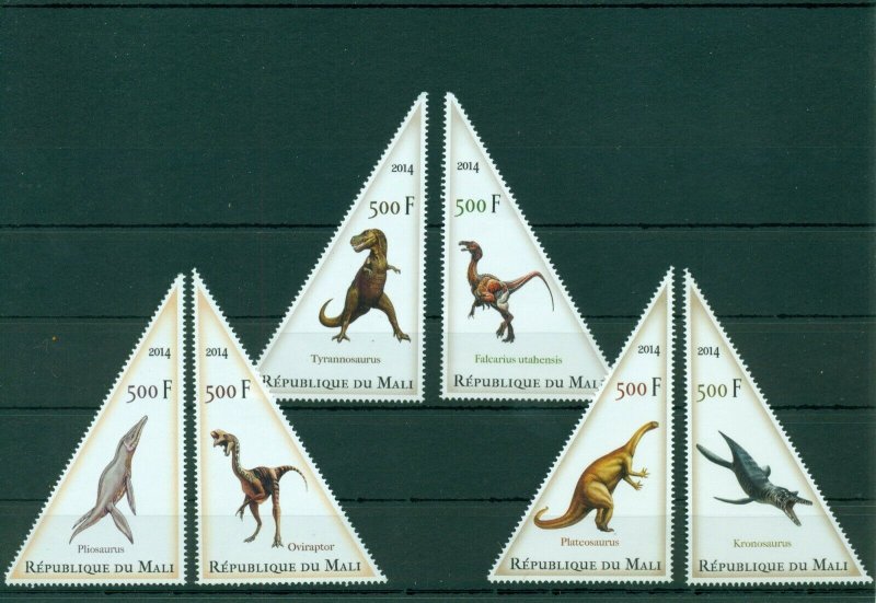 Dinosaurs Prehistoric Fauna Dinos Wild Animals 12 MNH triangle stamps set