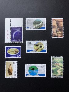 China stamps 2001LotA: 1999 to 2001 mixed lot of 8 MNH stamps