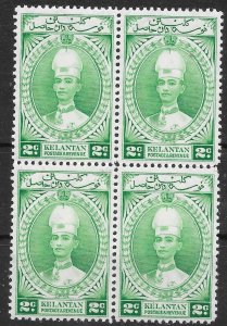 MALAYA KELANTAN SG41 1937 2c GREEN MNH BLOCK OF 4 (r)