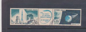 France Scott # 1137-1138a Used French Satellite A1 Strip of Two with Label