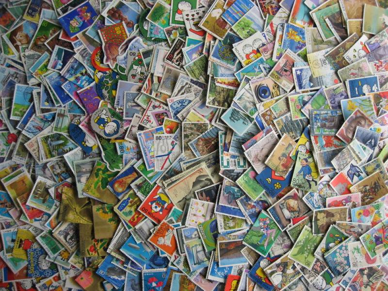 Japan collection 600 different mostly commems mixed conditon