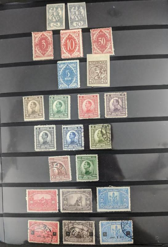 EDW1949SELL : YUGOSLAVIA Old Time Mint & Used collection. Nicely displayed.