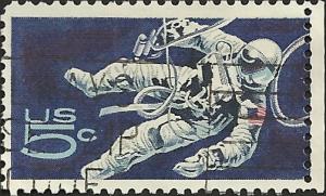 # 1331 USED SPACE WALKING