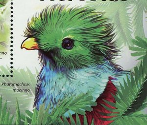 Resplendent Quetzal Birds Stamp Pharomachrus Mocinno S/S MNH #4380 / Bl.416