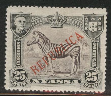 Nyassa Scott 55 MH*  from the 1911 Red overprinted 1911 set