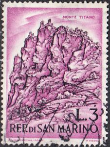 San Marino #521 Used